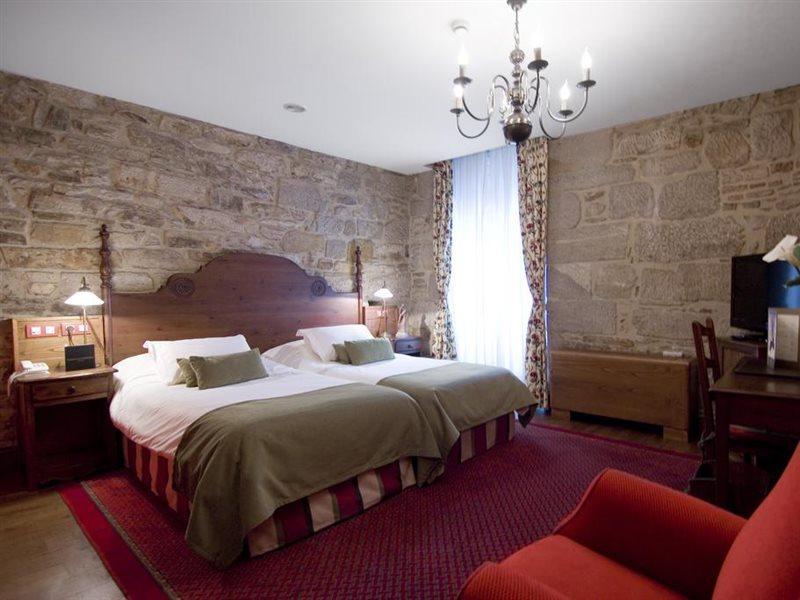Hotel Virxe Da Cerca By Pousadas De Compostela Сантьяго-де-Компостела Екстер'єр фото