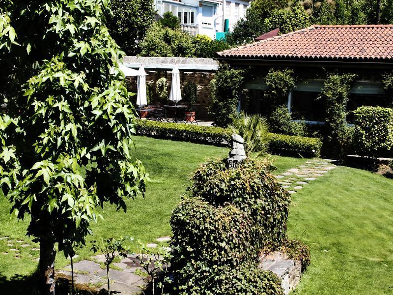 Hotel Virxe Da Cerca By Pousadas De Compostela Сантьяго-де-Компостела Екстер'єр фото