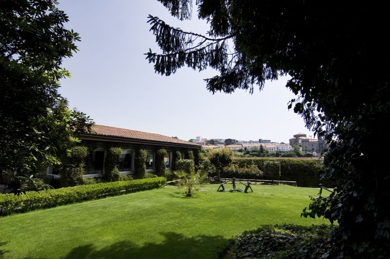 Hotel Virxe Da Cerca By Pousadas De Compostela Сантьяго-де-Компостела Екстер'єр фото